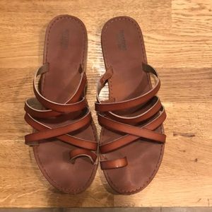 Mossimo sandal!